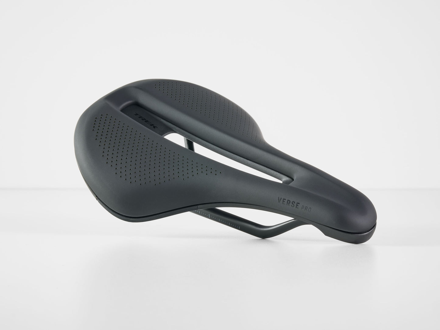 Trek Verse Short 145mm Pro Black Saddle